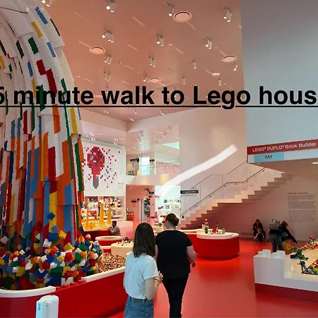 Apartment 5 Minute Walk To Lego House - Best Location-garden On Site-n18 *
